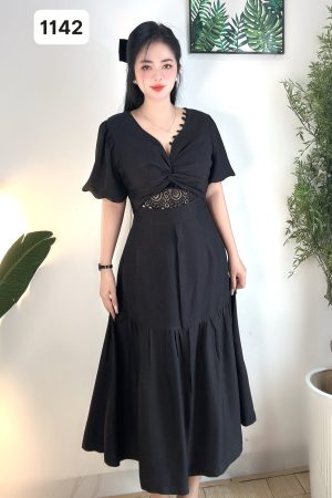 1142 ĐẦM XOẮN NGỰC REN-MÀU ĐEN